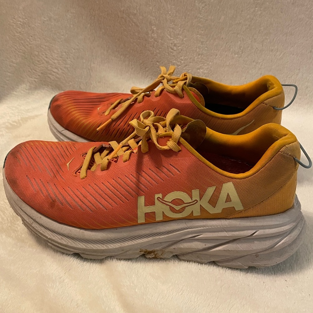 Orange Rincon 3 Hokas